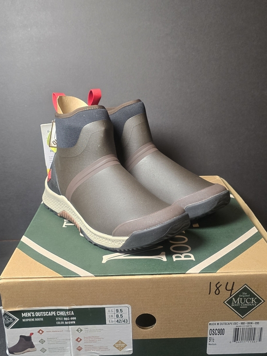 Muck Boots Other - NWT Muck Boot Company Men's Outscape Chelsea Waterproof Ankle Boots - Brown/Gray